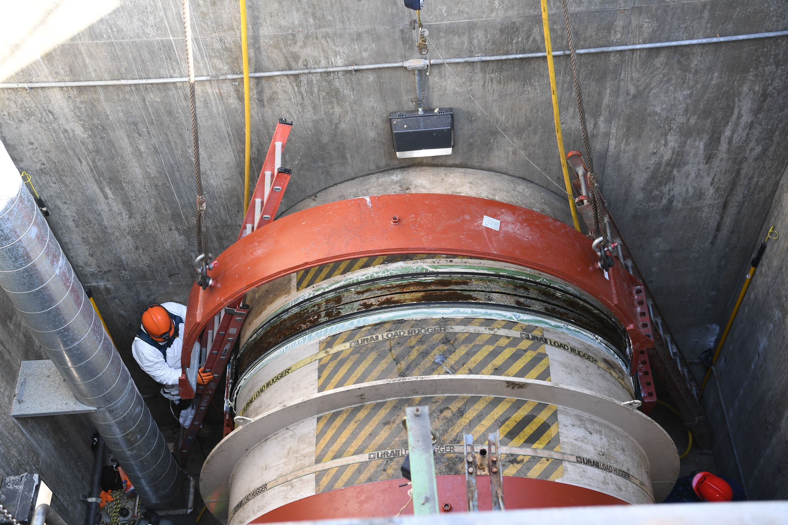 Crews working to repair a large pipeline leak